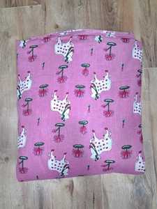 Tissu en coton biologique traditionnel imprimé à la main de Jaipur, motif ethnique vache et lotus, pour filles et garçons, vente en gros - Product Image 2