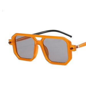 Lunettes de soleil classiques élégantes et tendance, personnalisées pour photos de rue, protection solaire pour femmes - Product Image 6