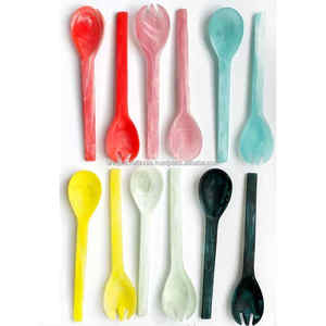 Utensilios de cocina UCI personalizados, juego de servidor de ensalada Allure con patrón de remolino de resina, vajilla para fiesta de boda, cucharas para servir al por mayor - Product Image 6