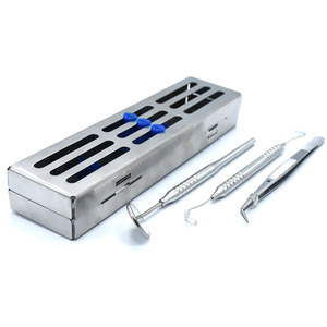 Kit d'Examen Dentaire 4 Pièces en Acier Inoxydable – Outils Manuels de Classe I pour Nettoyage et Restauration - Product Image 1