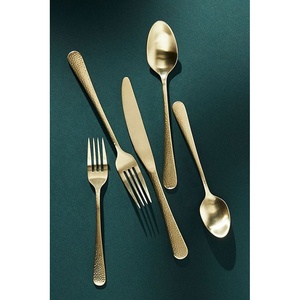 Juego de cubiertos de latón chapado en oro con diseño de mango martillado, juego de cucharas de postre ecológicas para el regreso a clases - Product Image 1