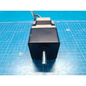 ORIENTAL MOTOR PK564AN-TG10 สเต็ปปิ้งมอเตอร์ 5 เฟส ใช้เป็นอะไหล่อุปกรณ์เซมิคอนดักเตอร์รุ่นเก่า - Product Image 1