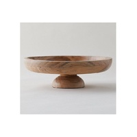 Plateau à gâteau en bois naturel pour présenter les gâteaux de mariage, les pâtisseries, les desserts et les friandises