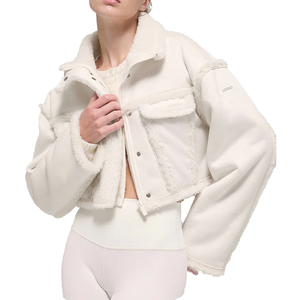 New custom <b>Women's</b> Faux Shearling Cropped <b>Jacket</b> Luxury Sherpa Fleece Winter Coat <b>Zip</b> <b>Up</b> Teddy Outerwear OEM Manufacturer - Product Image 2