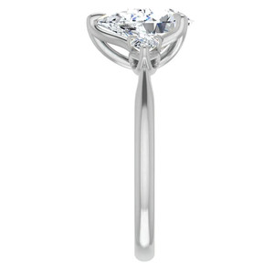 Anillo de Compromiso de Oro de 9k/10k/12k/14k/18k con Tres Diamantes Cultivados en Laboratorio con Corte Pera, Calidad VS1, Estilo Elegante, Certificado IGI, para Mujer - Product Image 2