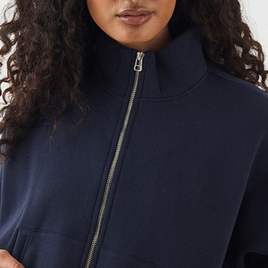 Sweat-shirt pour femme de haute qualité avec col zippé pour un ajustement confortable, doublure en polaire isolante pour un port décontracté et confortable. - Product Image 2