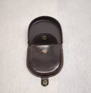 Portefeuilles courts de luxe en cuir pleine fleur de qualité supérieure avec porte-monnaie en forme de fer à cheval, emballage personnalisé avec logo, fabricant West Men - Product Image 5