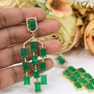 Pendientes Colgantes de Circonita Cúbica Doble Chapados en Oro de Primera Calidad Glamurosos para Mujer, Estilo Nocturno, para Fiestas - Product Image 1