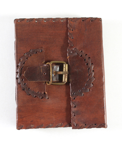High Quality Custom Large Vintage Look Antique <b>Leather</b> Journal Personalized Notebook <b>Diary</b> With Journal Pocket For Gift - Product Image 1