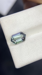 Tanzanite naturelle certifiée non chauffée, taille rectangulaire hexagonale, couleur excellente, zoïsite naturelle, 2,00 carats, nette à la loupe - Product Image 4