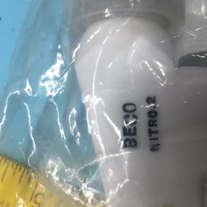 BECO NITRO-2 TEFLON GUN, NITROGEN, 90 DEGREE, 1/4 - Équipement et pièces semi-conductrices de renommée mondiale à confiance mondiale - Product Image 3