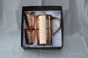 Ensemble de carafes en cuivre avec finition polie miroir, surface brillante, ensemble de service d'eau en métal avec verres, durable, réutilisable, pour cuisine et salle à manger. - Product Image 4