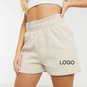 Shorts de sport pour femmes en coton molletonné beige, respirants, à séchage rapide, taille haute, avec logo personnalisé, pour la course à pied, la gym et l'été - Product Image 1