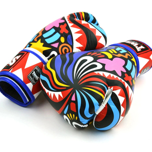 Nouveautés : Gants de boxe en cuir vert personnalisables avec logo, à fermeture auto-agrippante, pour le kick-boxing et les arts martiaux - Product Image 4