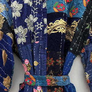 Kimono indien fait main en coton kantha pour femme et homme, élégant vêtement de plage, peignoir, couvre-maillot de bain, kimono patchwork, cadeau pour elle - Product Image 4