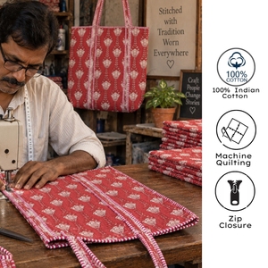 กระเป๋าโท้ทผ้าฝ้ายลายดอกไม้สีแดงสไตล์โบฮีเมียน เป็นมิตรกับสิ่งแวดล้อม พับเก็บได้ น้ำหนักเบา กว้างขวาง เปิดด้านบน เหมาะสำหรับช้อปปิ้งในฤดูใบไม้ผลิ ฤดูร้อน และฤดูใบไม้ร่วง - Product Image 4