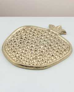 Plato decorativo con forma de pez dorado, hecho a mano, de metal, diseño glamuroso, apto para lavavajillas, ecológico, para uso en cocina y restaurante. - Product Image 1