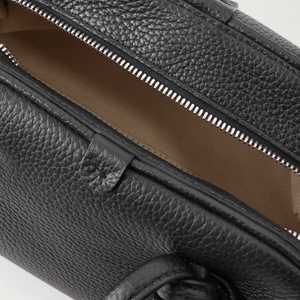 Sac cabas en cuir Jacquemus demi-lune avec décoration nœud, style minimaliste pour femme, usage quotidien - Product Image 6
