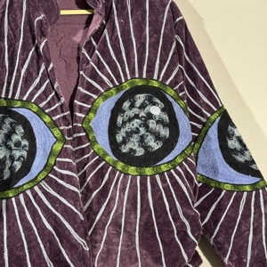 เสื้อแจ็คเก็ตปักลายซูซานีสีม่วงกำมะหยี่ – เสื้อโค้ทสไตล์โบโฮทำมือ งานศิลปะ งานเทศกาล เสื้อคลุมที่โดดเด่นไม่เหมือนใคร - Product Image 6