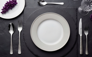Ensemble de couverts classiques en acier inoxydable avec manche martelé, design minimaliste, compatible lave-vaisselle, pour les mariages, les dîners et les restaurants - Product Image 5