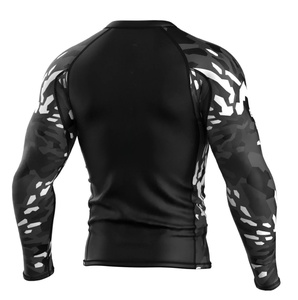 Camiseta de Compresión Edoor Wears para Hombre, Manga Larga, Diseño Pantera Negra, Secado Rápido, Ecológica, Antibacteriana, UPF50, Logotipo Frontal - Product Image 2