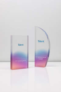 Premios de Acrílico Transparente de 3 mm de Grosor Más Vendidos en 2025 con Color y Logotipo Personalizados, Regalos Promocionales para la Cooperación y el Logro - Product Image 6