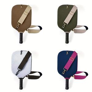 Housse de raquette de pickleball personnalisée en néoprène rembourré durable avec sangle bandoulière - Product Image 5