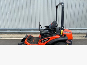 เครื่องตัดหญ้าแบบนั่งขับ Kubota Z781i คุณภาพพรีเมียม หมุนรอบตัวได้ จัดส่งรวดเร็ว เกรดอุตสาหกรรม เครื่องยนต์ 2 จังหวะ - Product Image 2