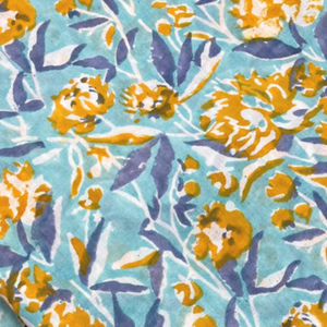 Tissu décoratif indien artisanal en coton pur, imprimé au bloc, motif floral, éco-responsable et durable, de Jaipur. - Product Image 2