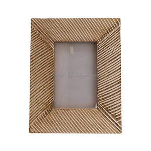 Simple wooden photo <b>frame</b> for daily use displays <b>memories</b> neatly reliable sturdy construction timeless clean design - Product Image 2
