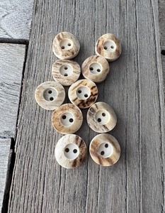 Best Quality Custom Real Buffalo Bone Buttons Carved Eco-Friendly 4-Hole Design <b>Polished</b> Coats Blazers <b>Shirts</b> Jeans - Product Image 2