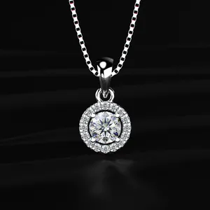 Pendentif élégant en diamant solitaire CVD de laboratoire, taille ronde, clarté VVS-VS, couleur D-E, certifié IGI. - Product Image 3