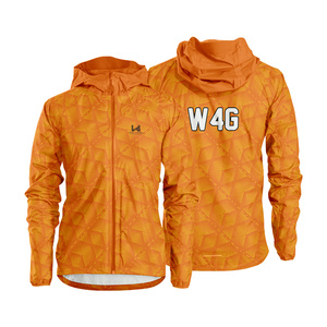 Chaqueta Cortavientos Ligera Personalizable con Capucha y Cremallera Completa, Diseño con Estampado, Resistente al Viento, Ecológica, para Exteriores, con Logotipo Frontal Personalizado - Product Image 3