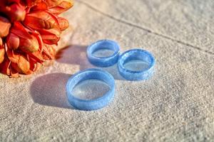 MN EXPORTS Anillo de Resina con Banda Lisa, Diseño Geométrico Moderno, Anillos de Boda Cristianos, Joyería Unisex para Uso Diario, Personalizable - Product Image 2