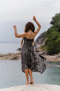 Falda y Vestido Maxi Bohemio Negro Lamai con Estampado de Mandala, Ropa Casual Cómoda para Festivales y Playa - Product Image 2