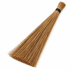 Balai en bâton de noix de coco naturel écologique, fait à la main, durable, léger, avec manche en bois, pour le nettoyage des sols à la maison et en extérieur - Product Image 1