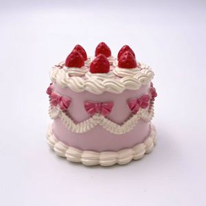 Portafotos con Forma de Pastel de Cumpleaños, Hermoso y Hecho de Poliresina, para Niñas - Product Image 2