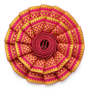 ริบบิ้นผ้าแจ็คการ์ดลายทองสีชมพูร้อนขนาด 31 มม. จากนีลคามัล อินดัสทรีส์ สำหรับตกแต่งเครื่องประดับแฟชั่นและการจัดงาน - Product Image 1