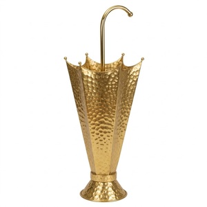 Porte-parapluie en métal style vintage avec plateau de récupération des gouttes, support décoratif en fer noir pour la décoration de la maison et du couloir à prix raisonnable - Product Image 4
