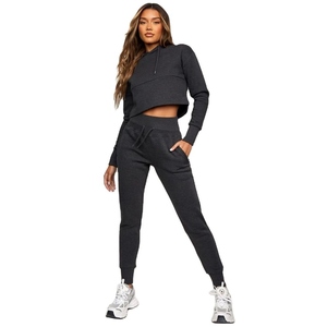 Conjunto Deportivo Personalizado para Mujer, Sudadera Corta Vintage y Pantalones Jogger, Traje Deportivo de Invierno Transpirable de Algodón y Felpa - Product Image 1