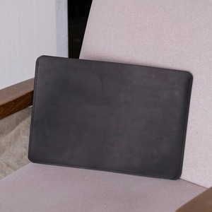 Factory Wholesale Custom Logo Vintage Business Sling Genuine Leather <b>Laptop</b> <b>Sleeve</b> for Men Durable Protective Design LS-0270 - Product Image 6