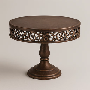 Soporte para pasteles de metal y acrílico diseñado con una base estable para sostener el pastel de forma segura. Exhibición perfecta para celebraciones especiales. - Product Image 3