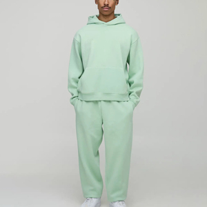 Conjunto Deportivo Premium para Hombre, Color Verde Menta, con Capucha, Manga Larga, Corte Holgado, 100% Algodón, para Otoño, con Bolsillos Laterales - Product Image 1