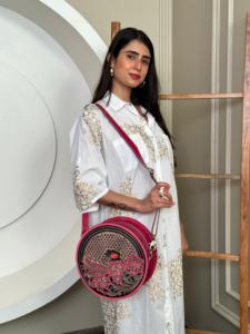 Más vendidos Western Hand Tooled Leather Canteen Purse Hand Tooled Genuine Leather Pink Floral Boho Flap Wallet Combo para mujeres - Product Image 2