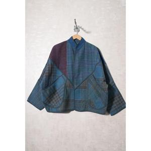 Chaqueta Kantha de Algodón para Mujer, Estilo Vintage, Hecha a Mano en India, Abrigo Boho con Parches, Ropa de Invierno - Product Image 1