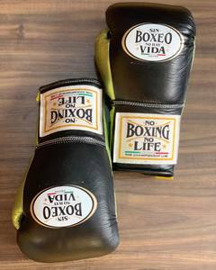Gants de boxe faits main en cuir de vachette véritable, logo imprimé, personnalisables, modèle RL-BG-217 – Vente chaude - Product Image 3