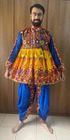 Ensemble Dhoti Kediyu en Rayonne Lourde pour Hommes avec Broderie Miroir Bicolore – Tenue Traditionnelle Navratri Garba