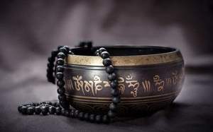 Bol chantant vintage en laiton, outil de méditation traditionnel pour le yoga, la guérison sonore, la relaxation, l'équilibre énergétique spirituel - Product Image 5