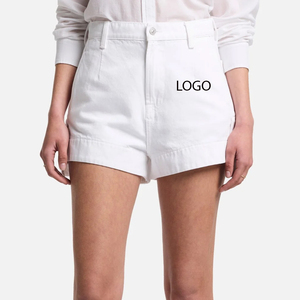 Shorts en jean pour femmes au design tendance et chic, taille haute, style streetwear, qualité supérieure avec logo, décontracté - Product Image 1