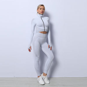 Ensemble de vêtements de yoga pour femmes personnalisé, deux pièces, veste à fermeture éclair sur le devant avec leggings à taille haute compressifs - Product Image 1